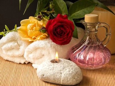 Masaż Gua Sha- skuteczny, naturalny lifting i odprężenie dla skóry twarzy i nie tylko